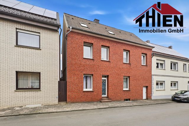 Frontansicht – Einfamilienhaus in Beckum