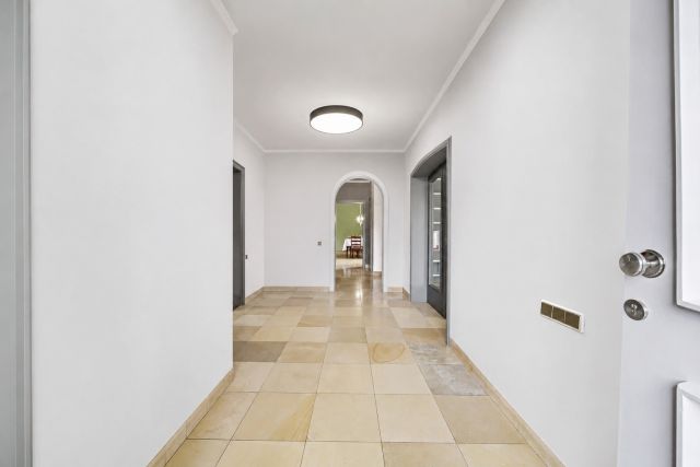 Flur - Einrichtungsbeispiel – Einfamilienhaus in Beckum