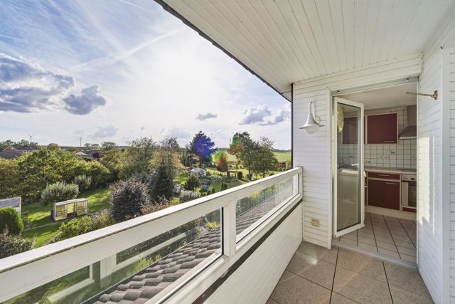 Balkon mit Ausblick ins Grüne, Immobilie in Beckum